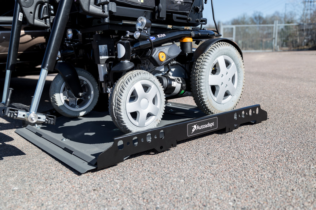 Piattaforma di carico per bagagliaio