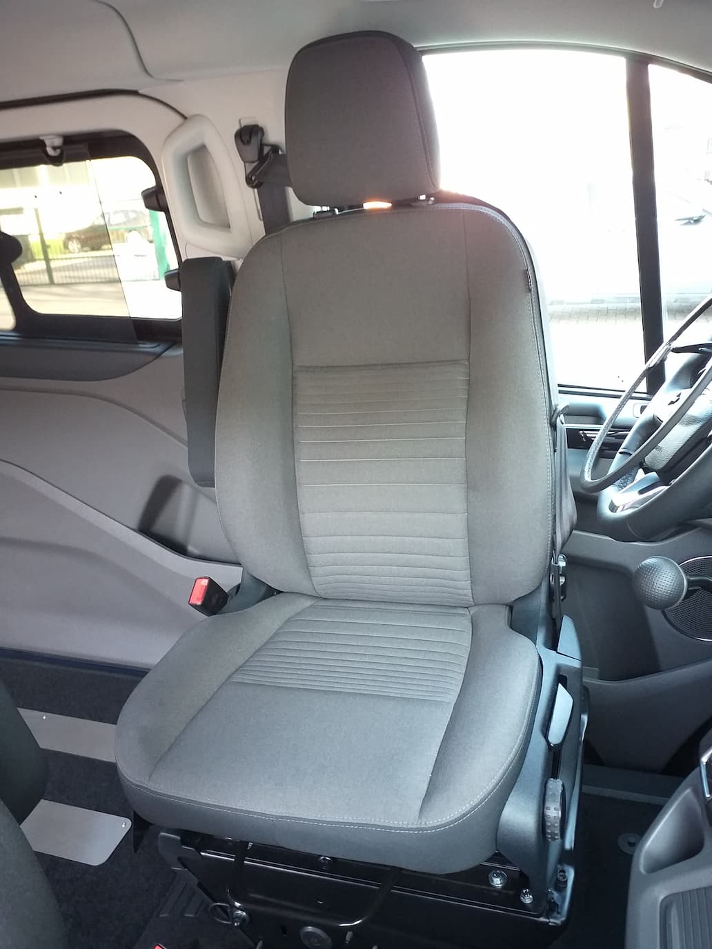 Base girevole a 6 movimenti