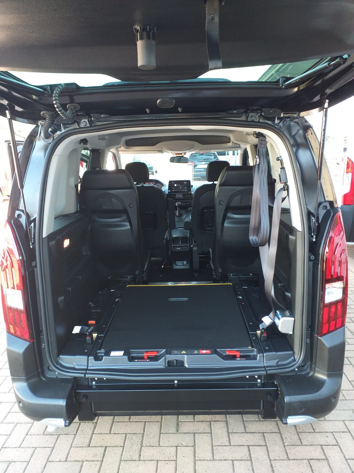 Fiat Dobl&#242; Combi &quot;HANDY API&quot;