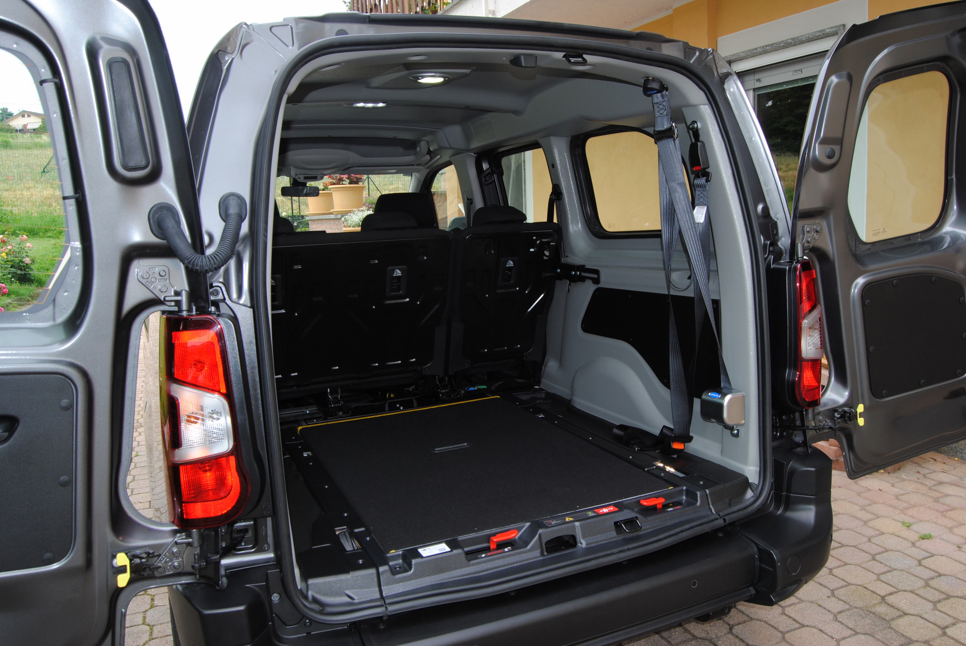 Fiat Dobl&#242; Combi &quot;HANDY API&quot;