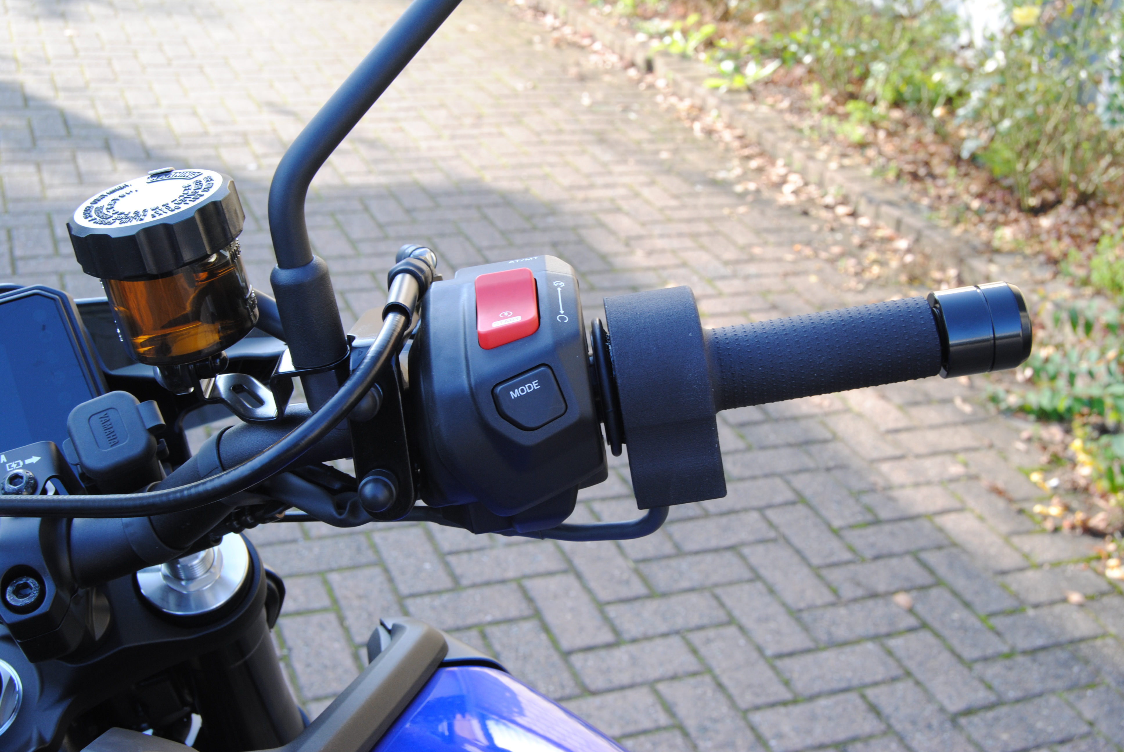 Spostamento acceleratore a sinistra