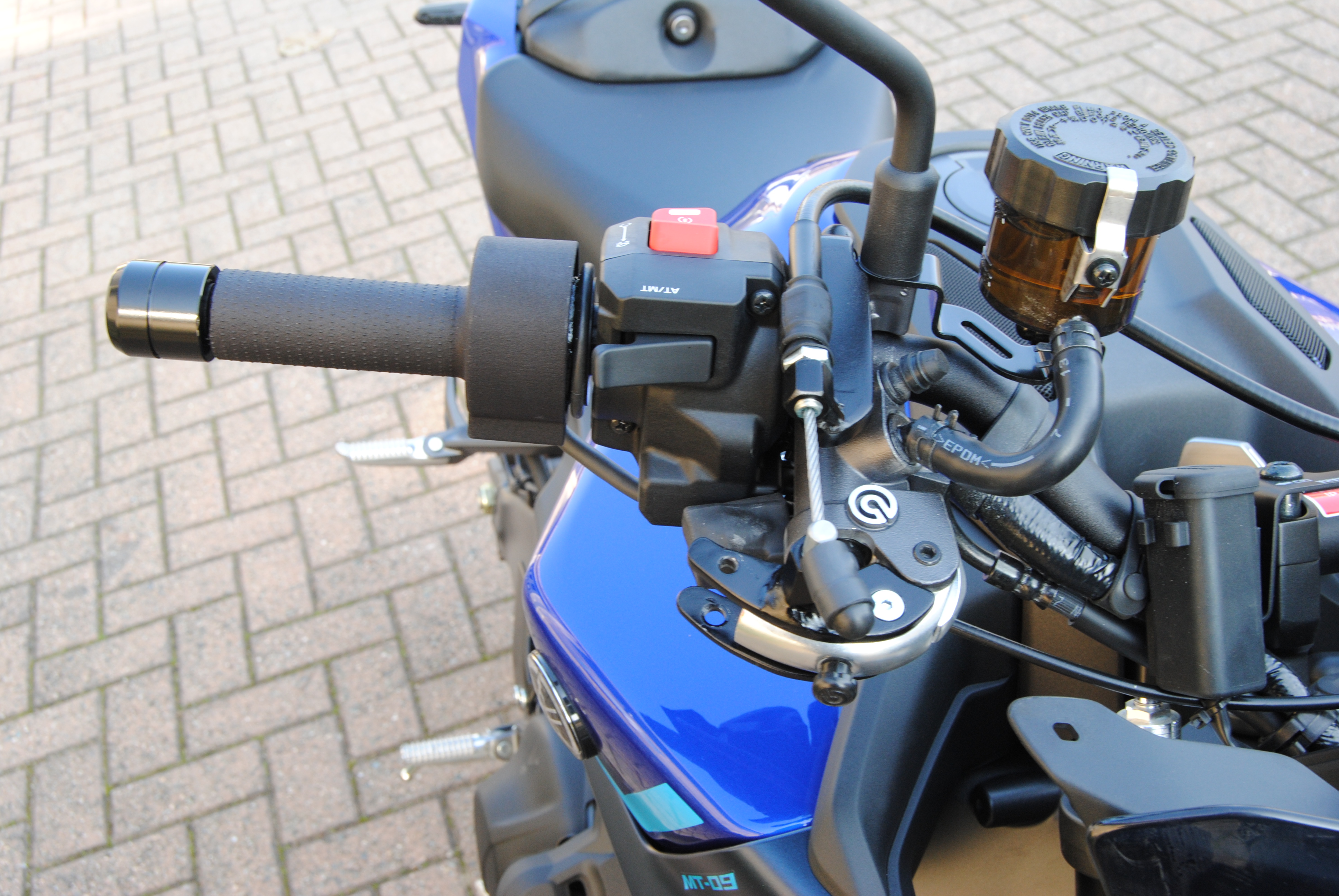 Spostamento freno anteriore a sinistra