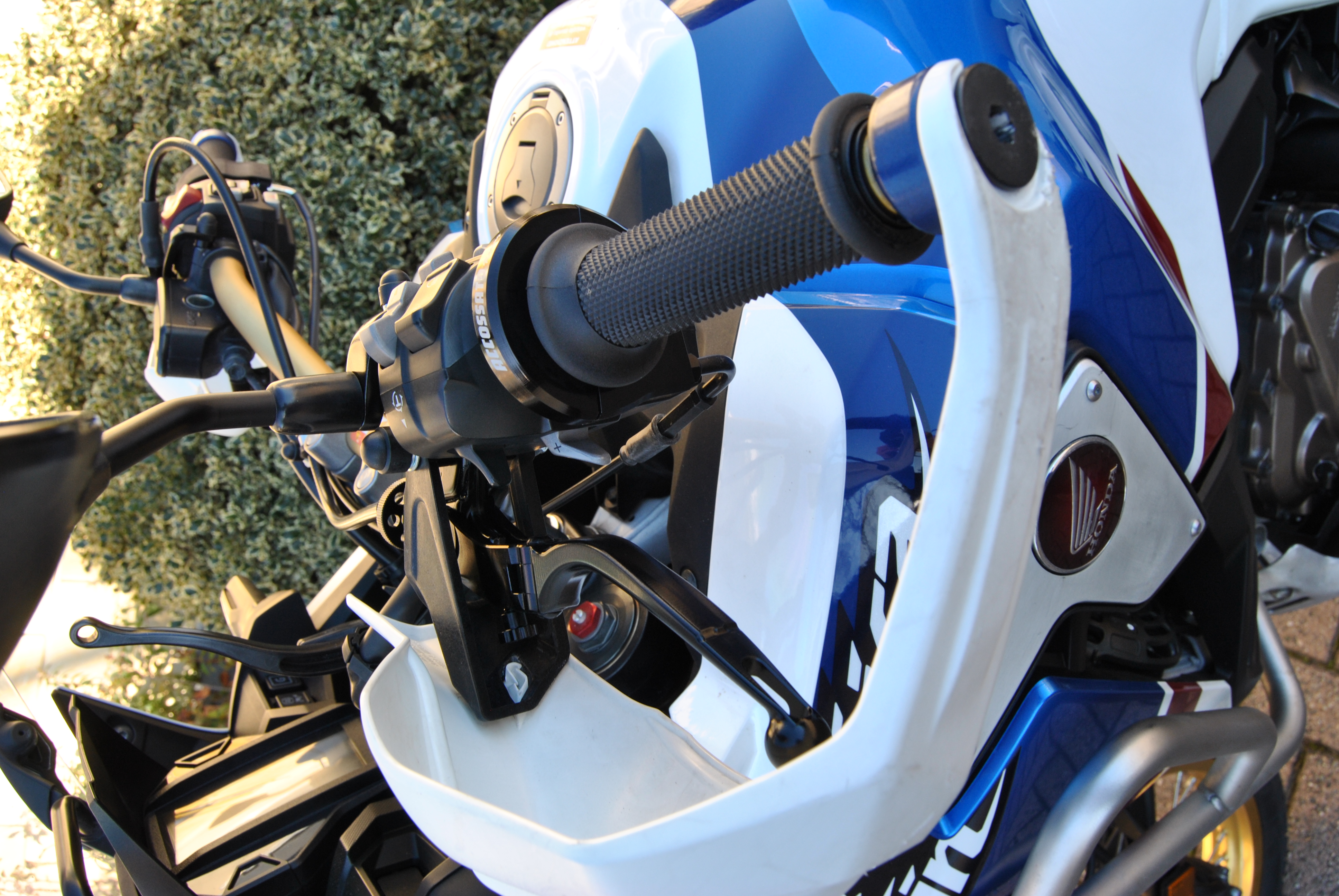 Spostamento freno anteriore a sinistra