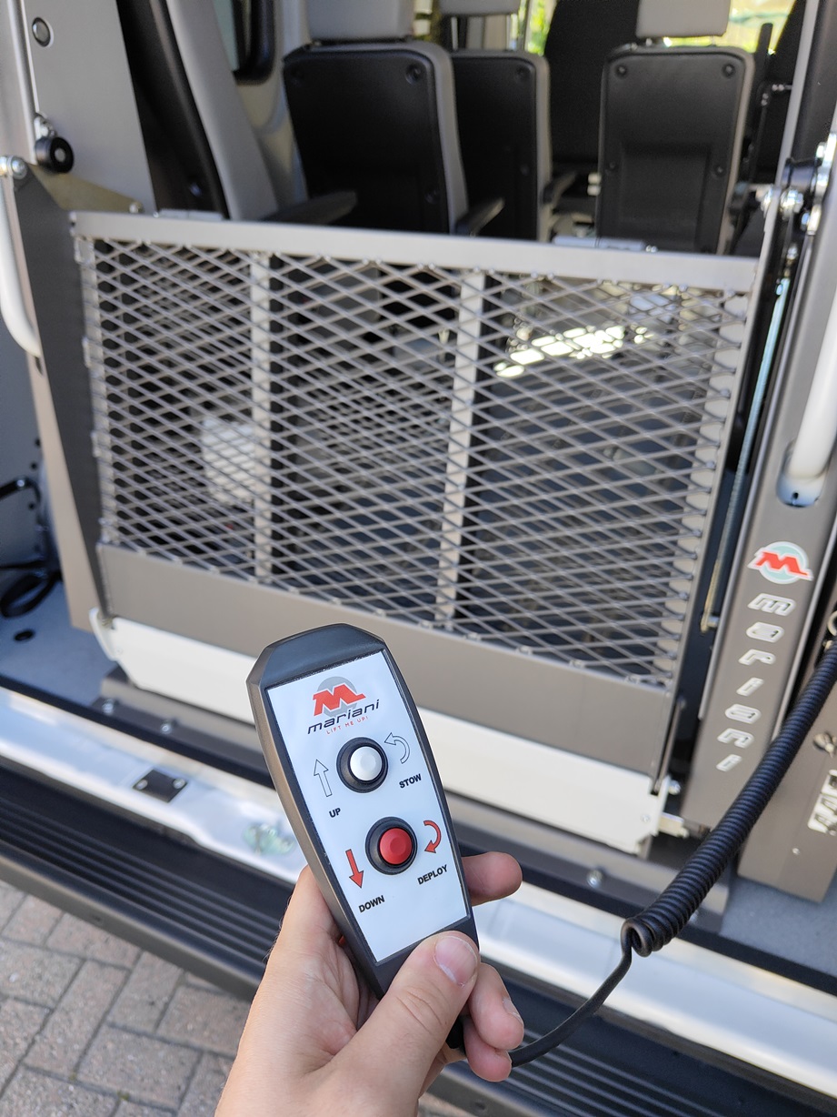 Sollevatori bi-braccio