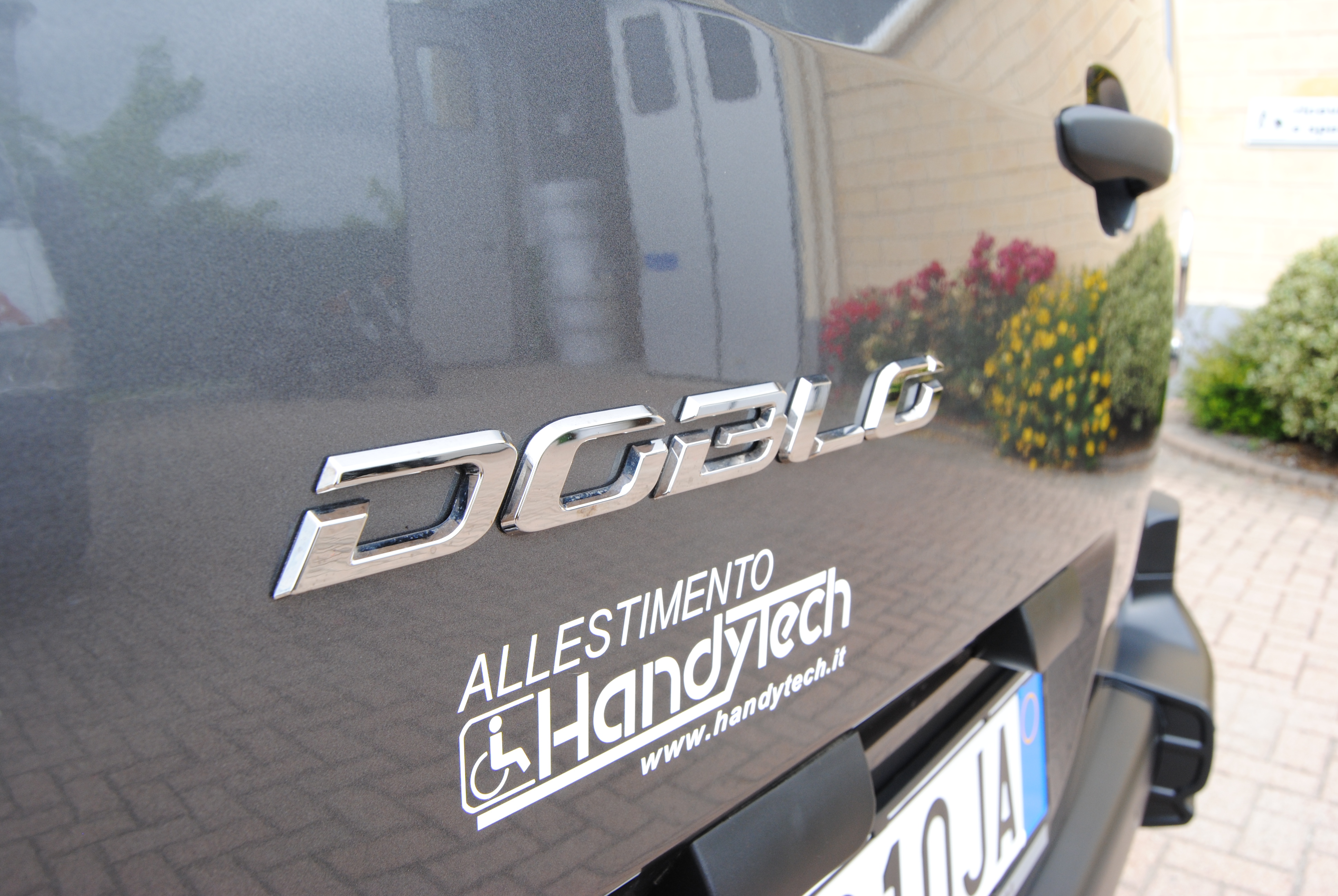 Fiat Dobl&#242; Combi &quot;HANDY API&quot;