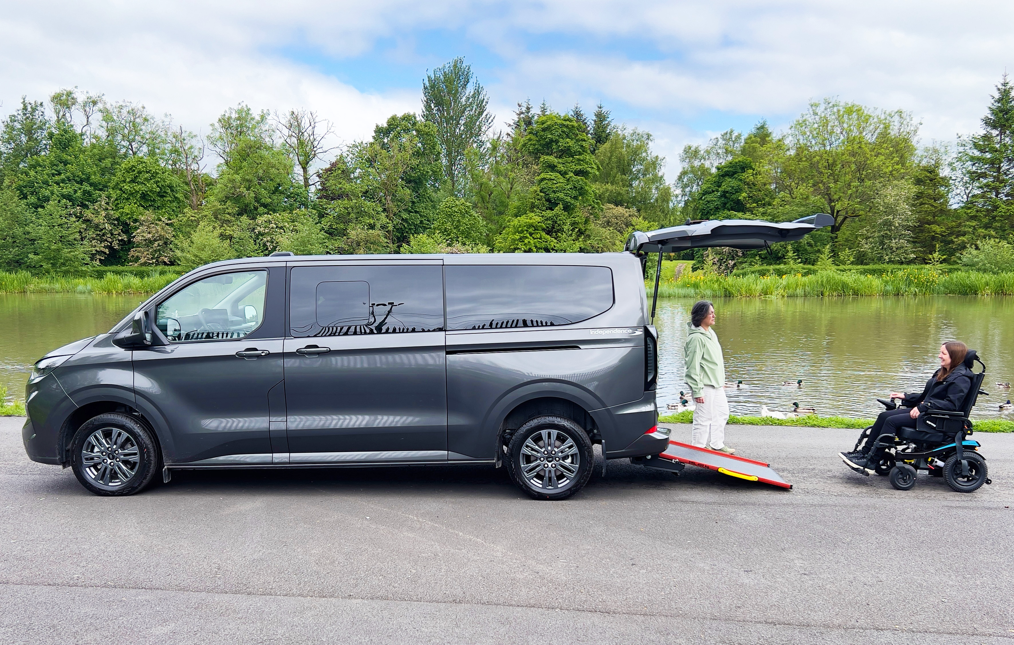 Ford Tourneo Custom &quot;INDEPENDENCE TWIN&quot;