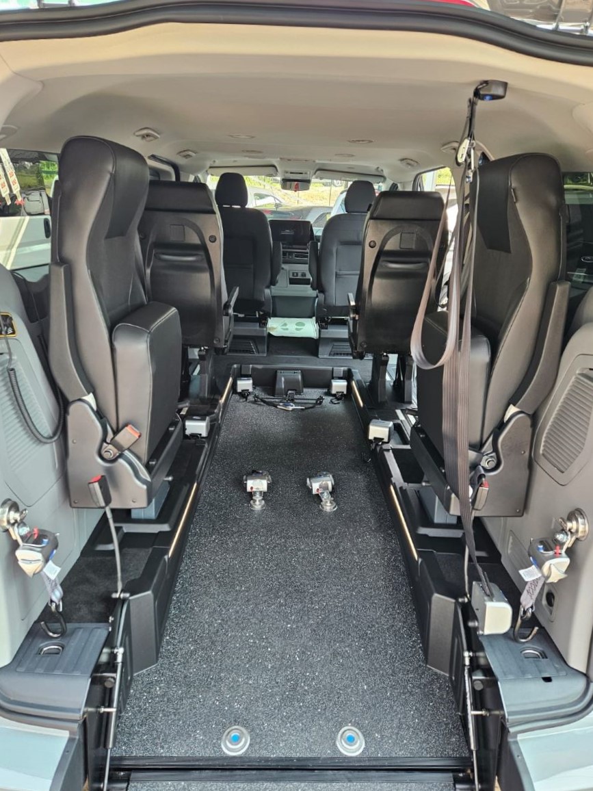 Ford Tourneo Custom &quot;INDEPENDENCE TWIN&quot;