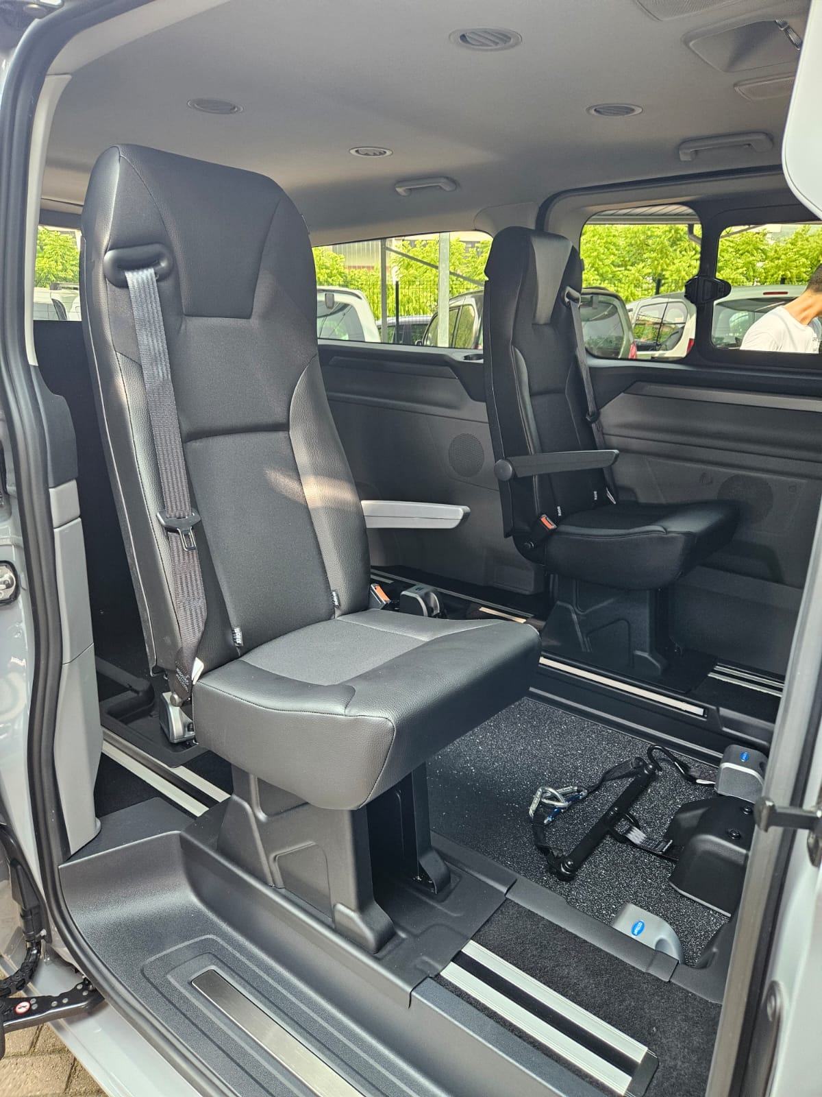 Ford Tourneo Custom &quot;INDEPENDENCE TWIN&quot;