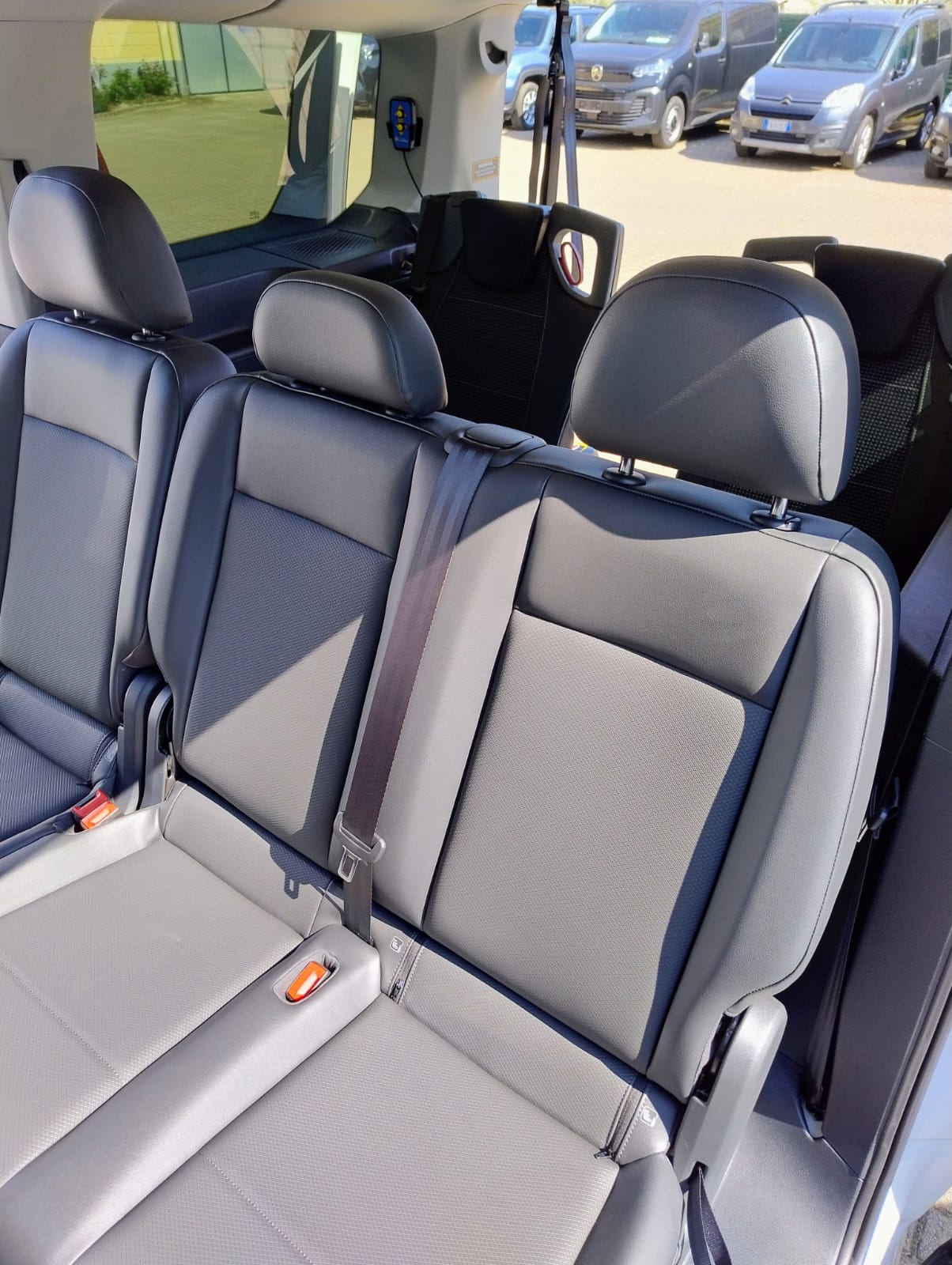 NUOVO VOLKSWAGEN CADDY MAXI PRONTA CONSEGNA