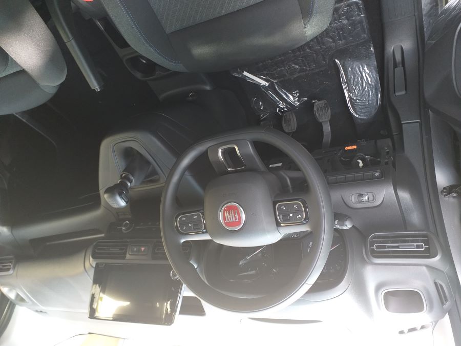 FIATO NUOVO DOBLO CON RIBASSAMENTO DEL PIANALE